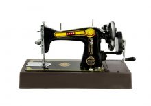 usha supreme tailoring machine